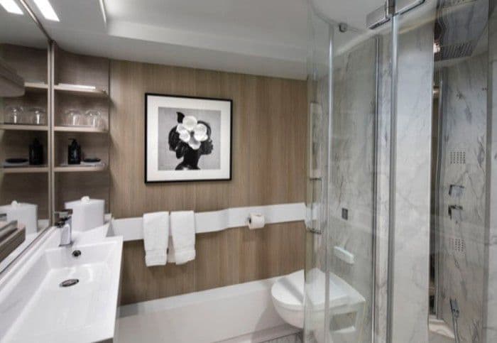 Celebrity Cruises - Celebrity Apex - Aquaclass bathroom.jpg